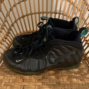 Nike Foamposite Dark Obsidian Size 15